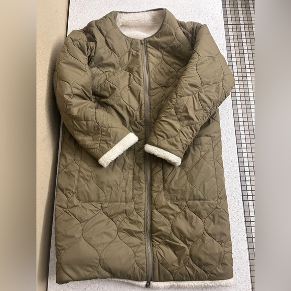 NWT Rails Reversible Jacket Oversized Small Sherpa Lined Reversible Quilt Shell - Picture 10 of 14